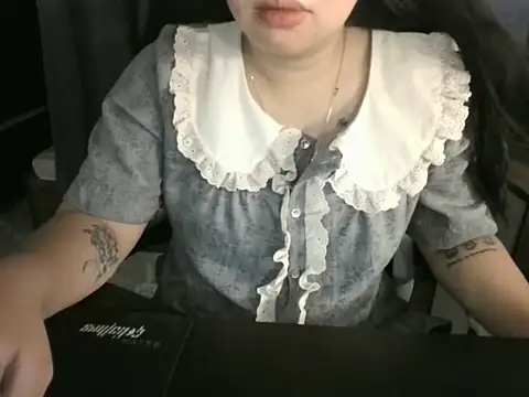 Chatroom en direct de -Nyn-