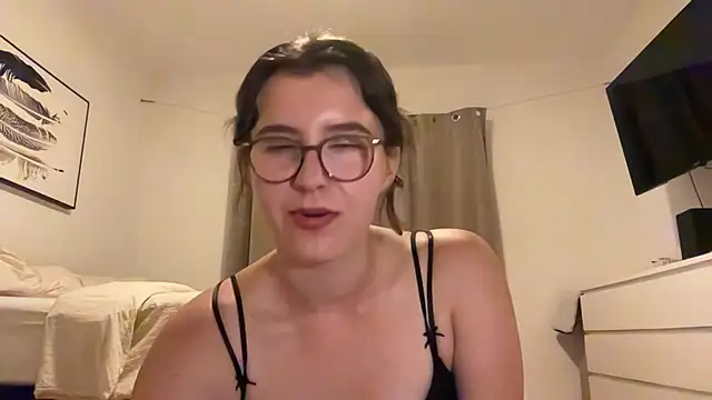 Sala de chat ao vivo de Lina-Lovely