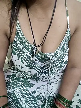 Disha-Sharma's Live Chat Room
