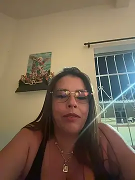 Živá chatovací místnost Lauren_Bond