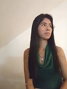 غرفة دردشة Alana_2026 المباشرة