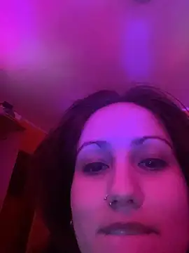 Živá chatovací místnost regina808
