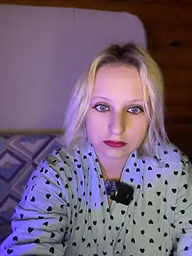 Živá chatovací místnost NovaTwinkle