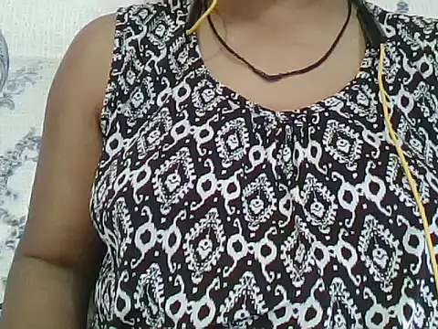 ห้องแชทสดของ rakhi_yadav