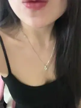 Chat soba uživo modela Lilyyy_babyy