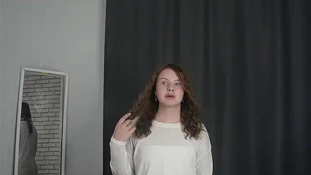 חדר צ'אט בשידור חי של IsobelBoderick