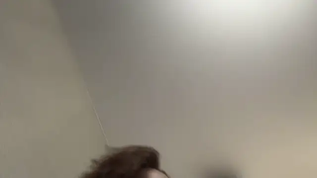LovieClausingのライブチャットルーム
