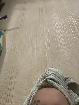 LeinaWoluers Cameră chat live
