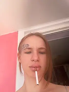 Živá chatovací místnost LeinaWoluers