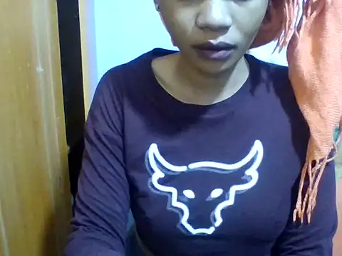 Chatroom en direct de sweet_brownskinn