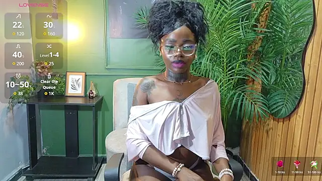 Sala de chat en directo de Nyla_carter