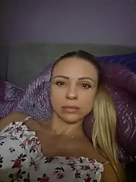 GhostLily1 Live Chatraum