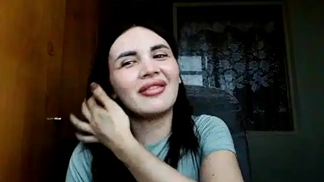 Živá chatovací místnost ElviaSloane