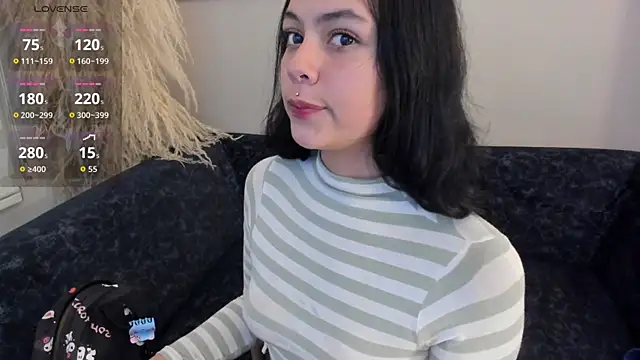 Kiki_Cam__ – live chatrum