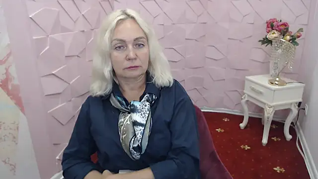Jinna_luvv's Live Chat Room