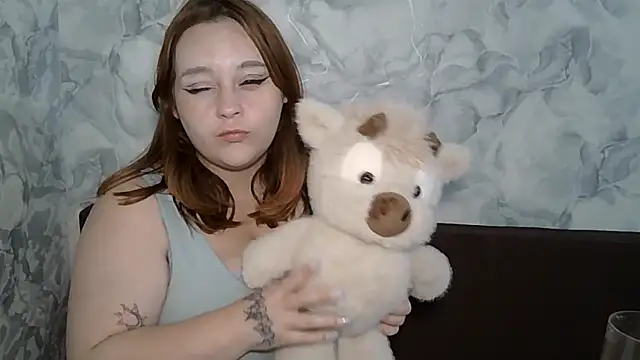غرفة دردشة JennieVantaa المباشرة