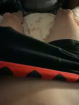 Pokazy przed seks kamerką na żywo – Modeldann0609