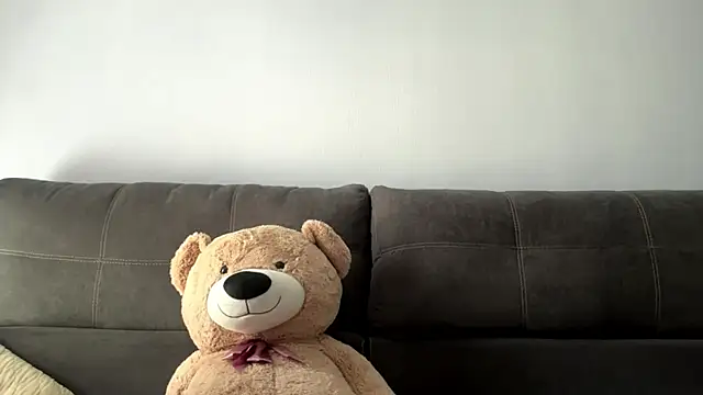 Chat soba uživo modela LucyLuxy
