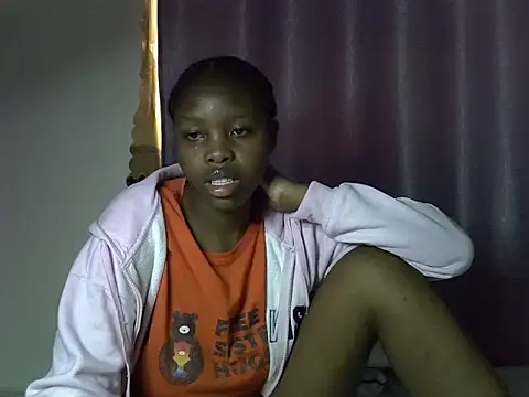 SexyQ_'s Live Chat Room