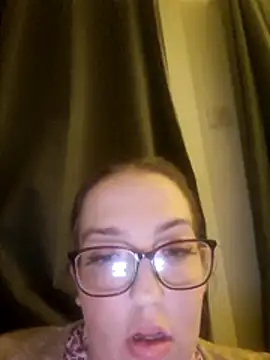 Elegant-Faye36 Live Chatrum