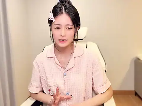 Amy-825 Live chatroom