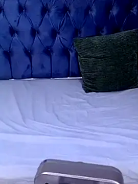 AfricanCurves22 Cameră chat live
