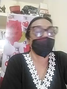 Chat soba uživo modela dipikadas34340