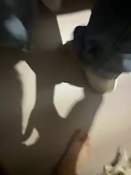 Chat soba uživo modela aiai188