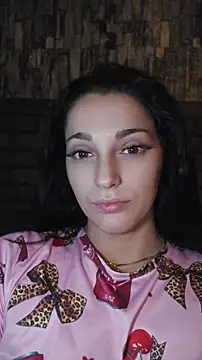 Mirabel_Loven Live chat-huone
