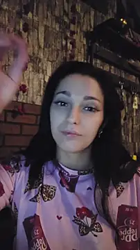 Mirabel_Love 现场聊天室