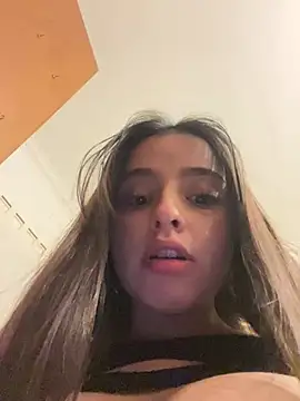 zzaavvirr Live Chatraum