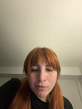 חדר צ'אט בשידור חי של sirenita69