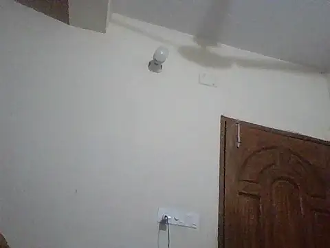 bonno0910 Adlı Modelin Canlı Sohbet Odası