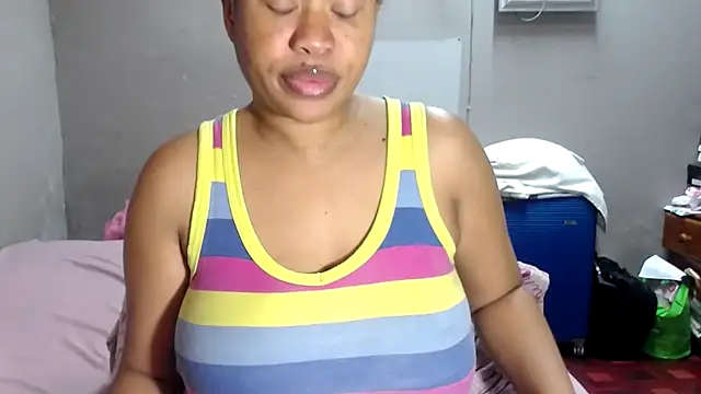 BigAreola26 Live Chatraum