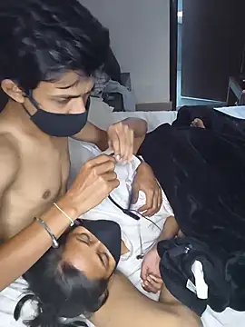 عرض كام CrezyCouple