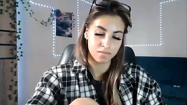 دردشة Rossy_Vega الجنسية المباشرة