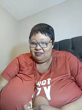 nancy111's Live Chat Room