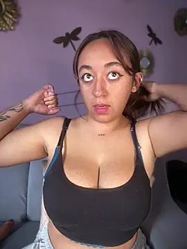 Lu_Pinkk's Live XXX Chat