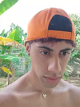 הופעת וובקאם של Dennis_Lupers