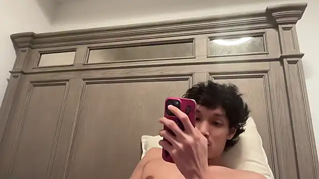 عرض كام noah_novasmith