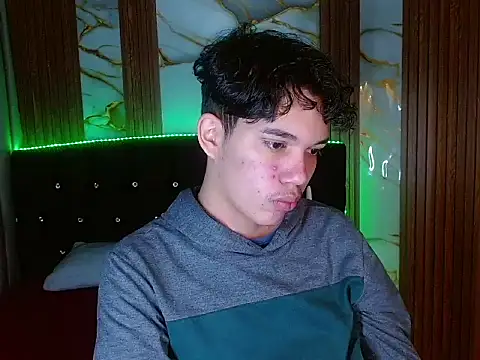 Webkamerová show haku_nayro