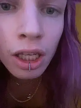 Divabolical's Webcam Show