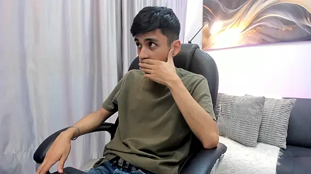 הופעת וובקאם של Julian_Carusso