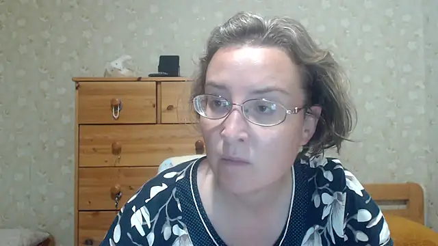 Chat soba uživo modela Smart_Rose