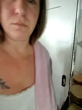 Natali_UA Live Chatraum
