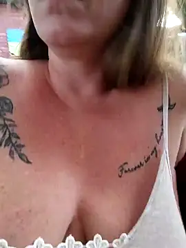 Natali_UA Adlı Modelin Canlı Sohbet Odası
