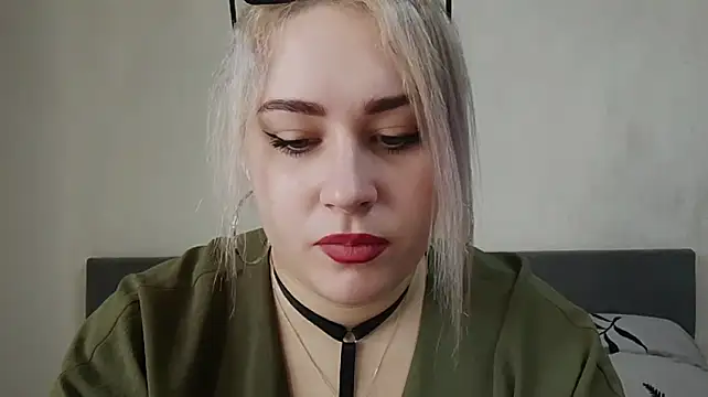 IsaWhitton's Live XXX Chat