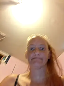bam420bam Adlı Modelin Canlı Sohbet Odası