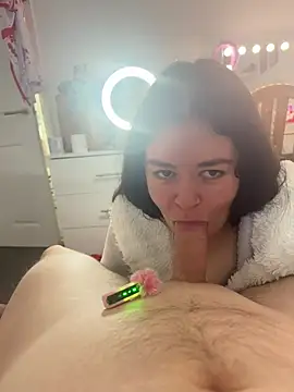 chaotic_private's Webcam Show