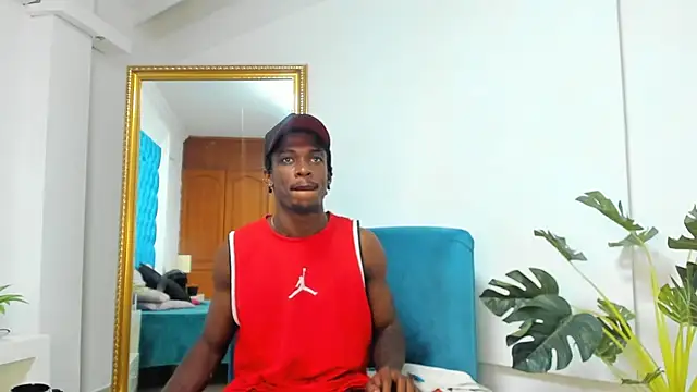 Charliedamn 网络视讯表演